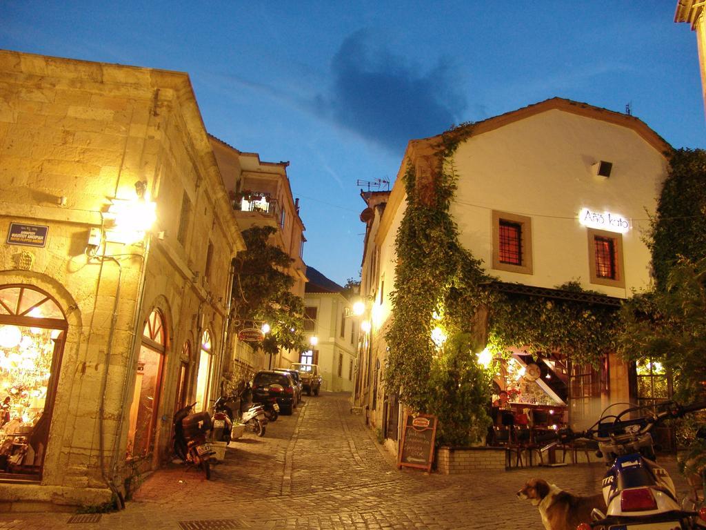 Guesthouse Xenios Zeus Stavroúpolis Dış mekan fotoğraf