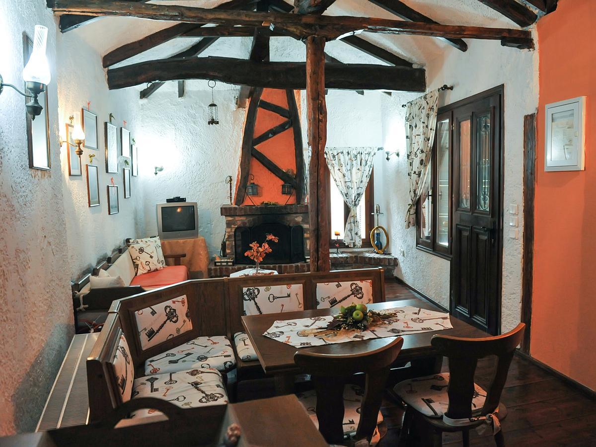 Guesthouse Xenios Zeus Stavroúpolis Dış mekan fotoğraf