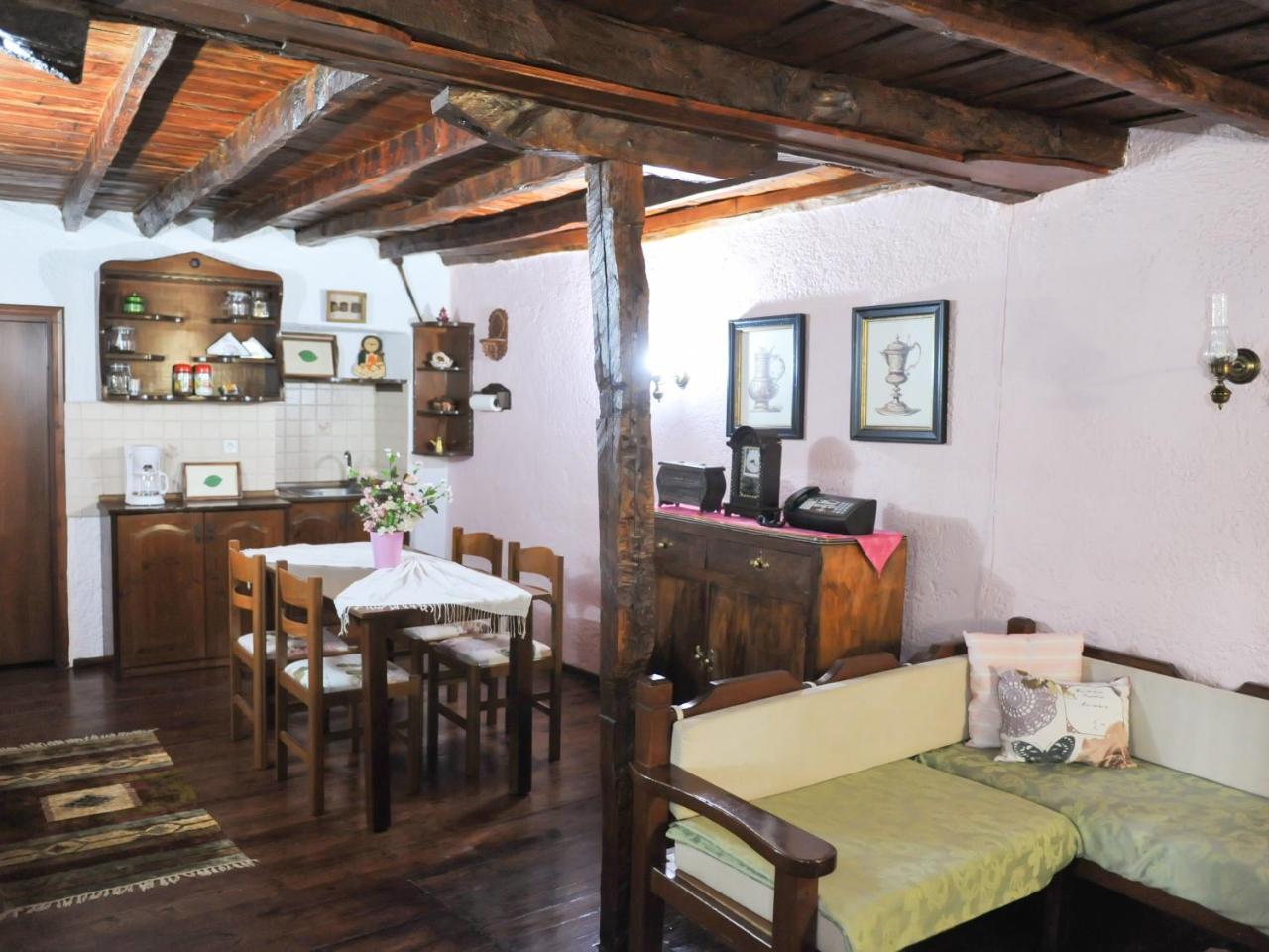 Guesthouse Xenios Zeus Stavroúpolis Dış mekan fotoğraf