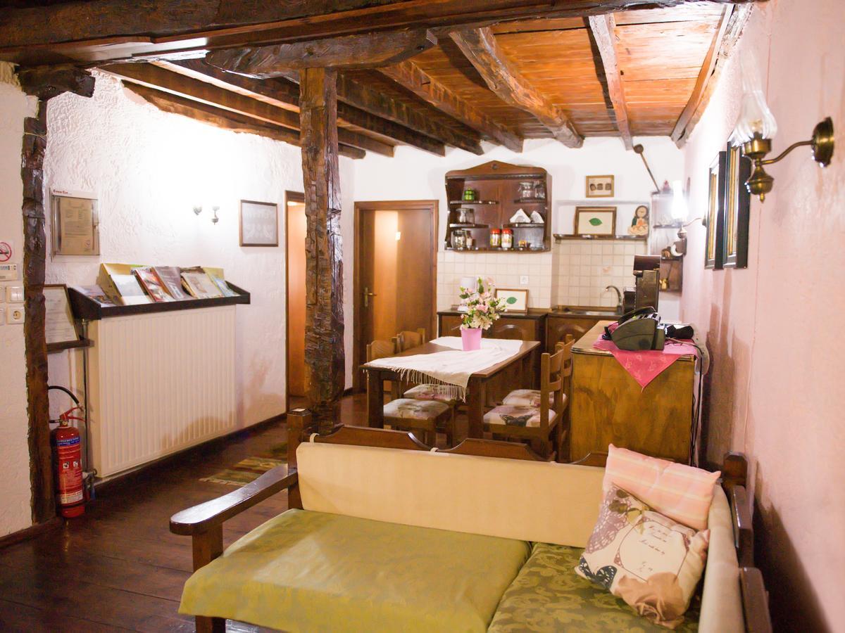 Guesthouse Xenios Zeus Stavroúpolis Dış mekan fotoğraf