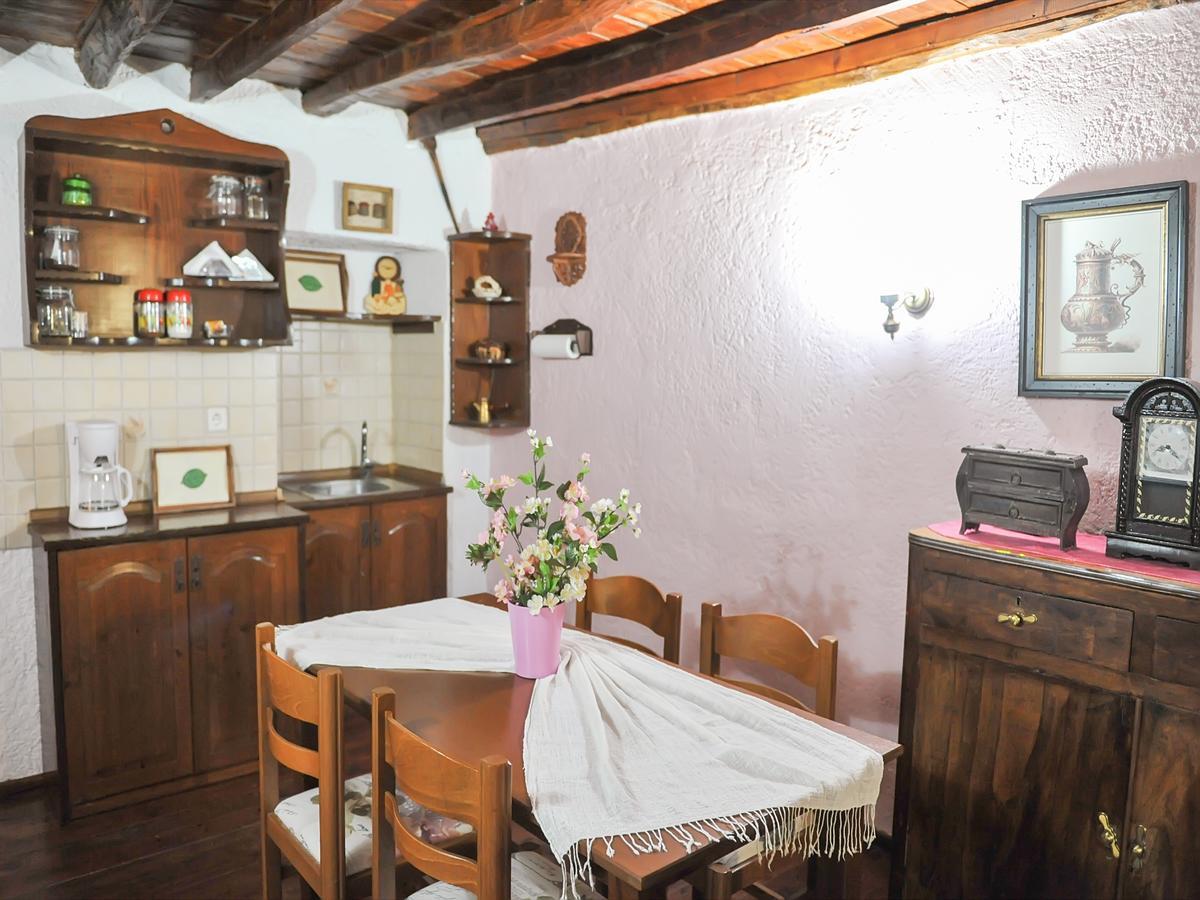 Guesthouse Xenios Zeus Stavroúpolis Dış mekan fotoğraf