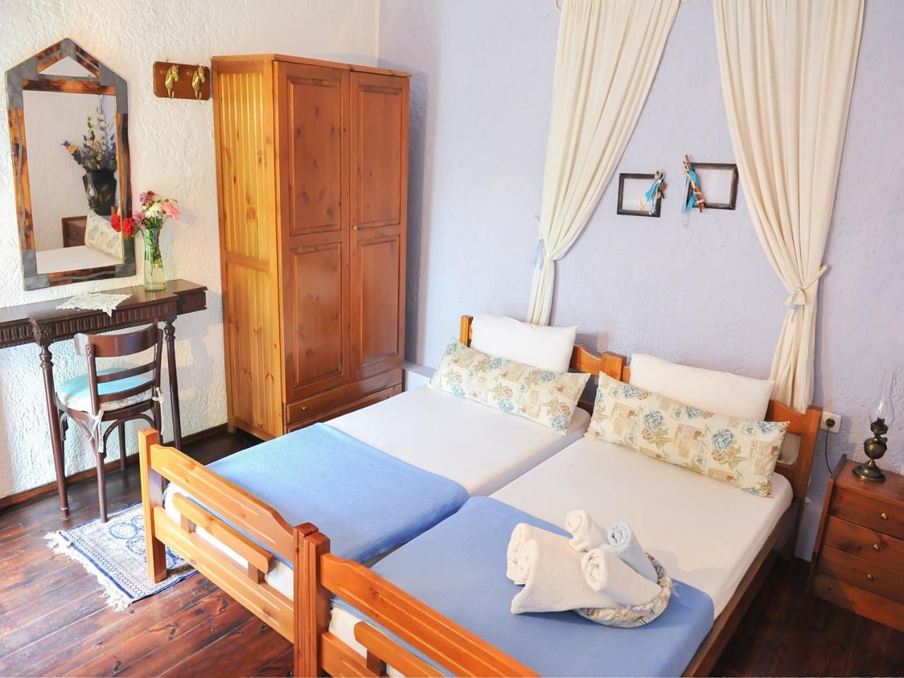 Guesthouse Xenios Zeus Stavroúpolis Dış mekan fotoğraf